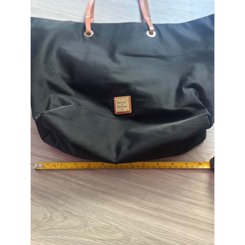 Dooney & Bourke Black Nylon Tote Bag Tan‎ Leather Straps Red Interior Shopper - Picture 4 of 12